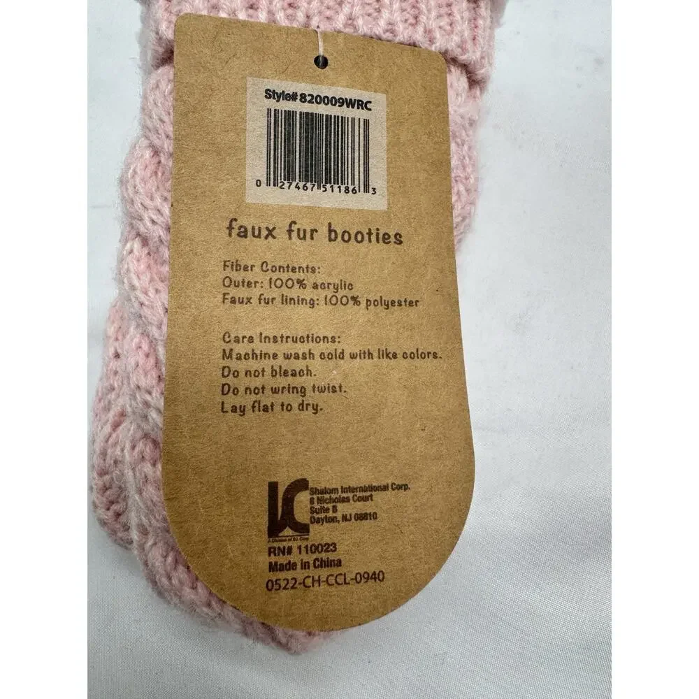 So ‘Dorable Faux Fir Lined Baby Booties Socks Pink 6-12 Mo NWT Winter Set Of 2